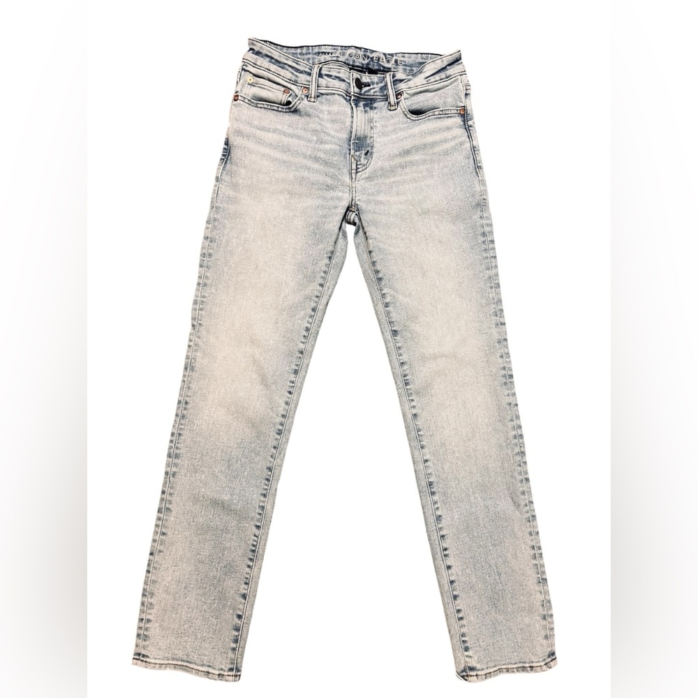 American Eagle Men’s Slim Straight Jeans Sz 30x32 Light Wash AirFlex